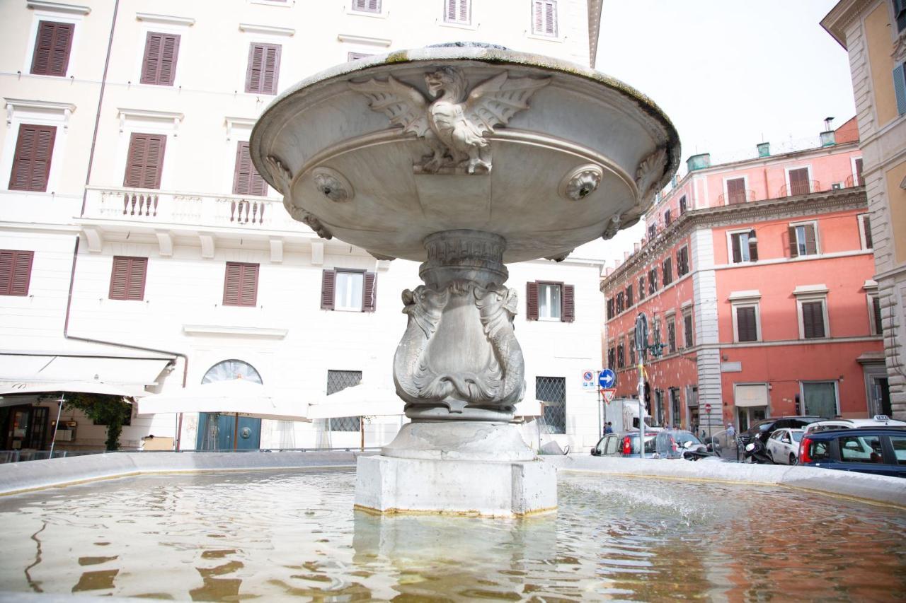 Repetita Juvant Rome Exterior photo